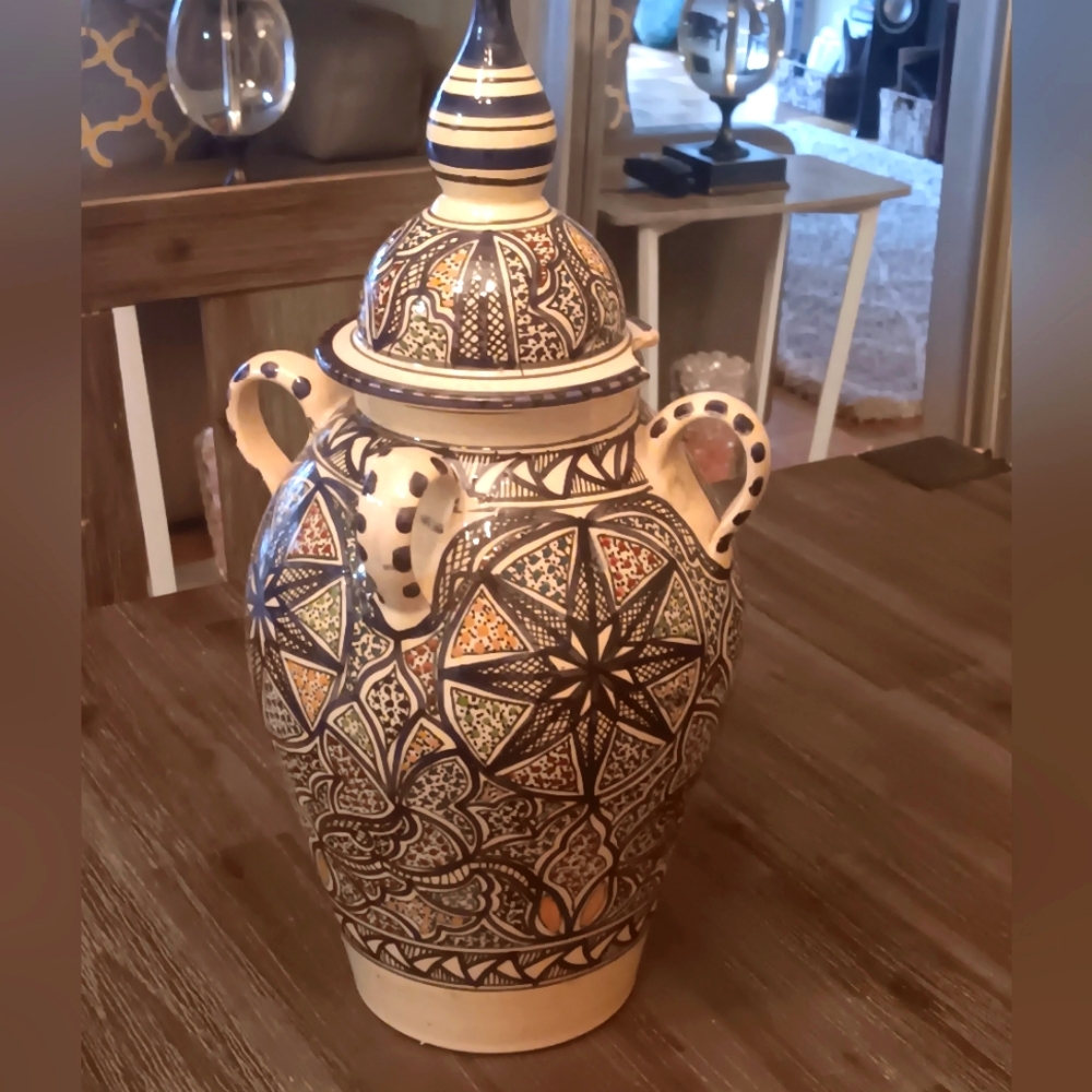 Maracon  Ceramic Vase